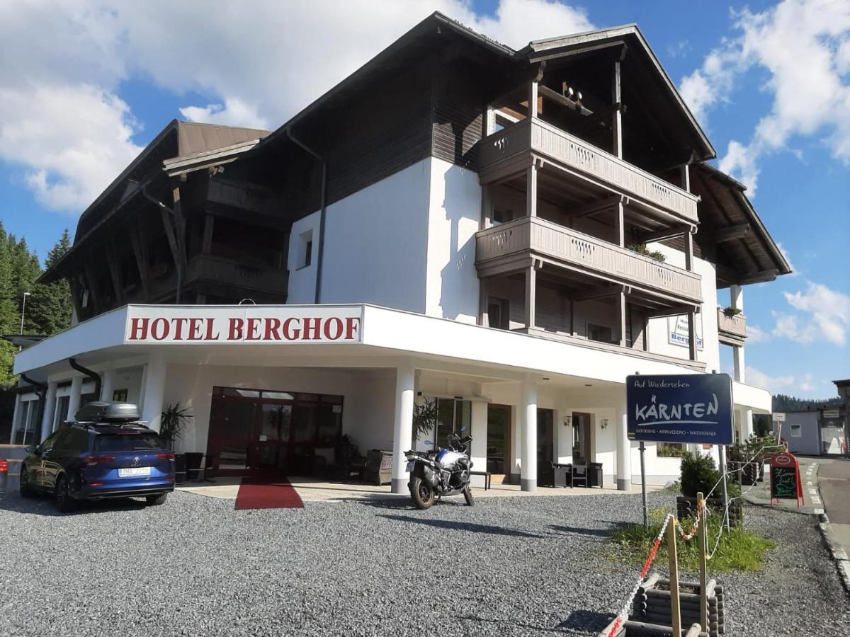 Hotel Berghof Зонненальпе-Насфельд Екстер'єр фото