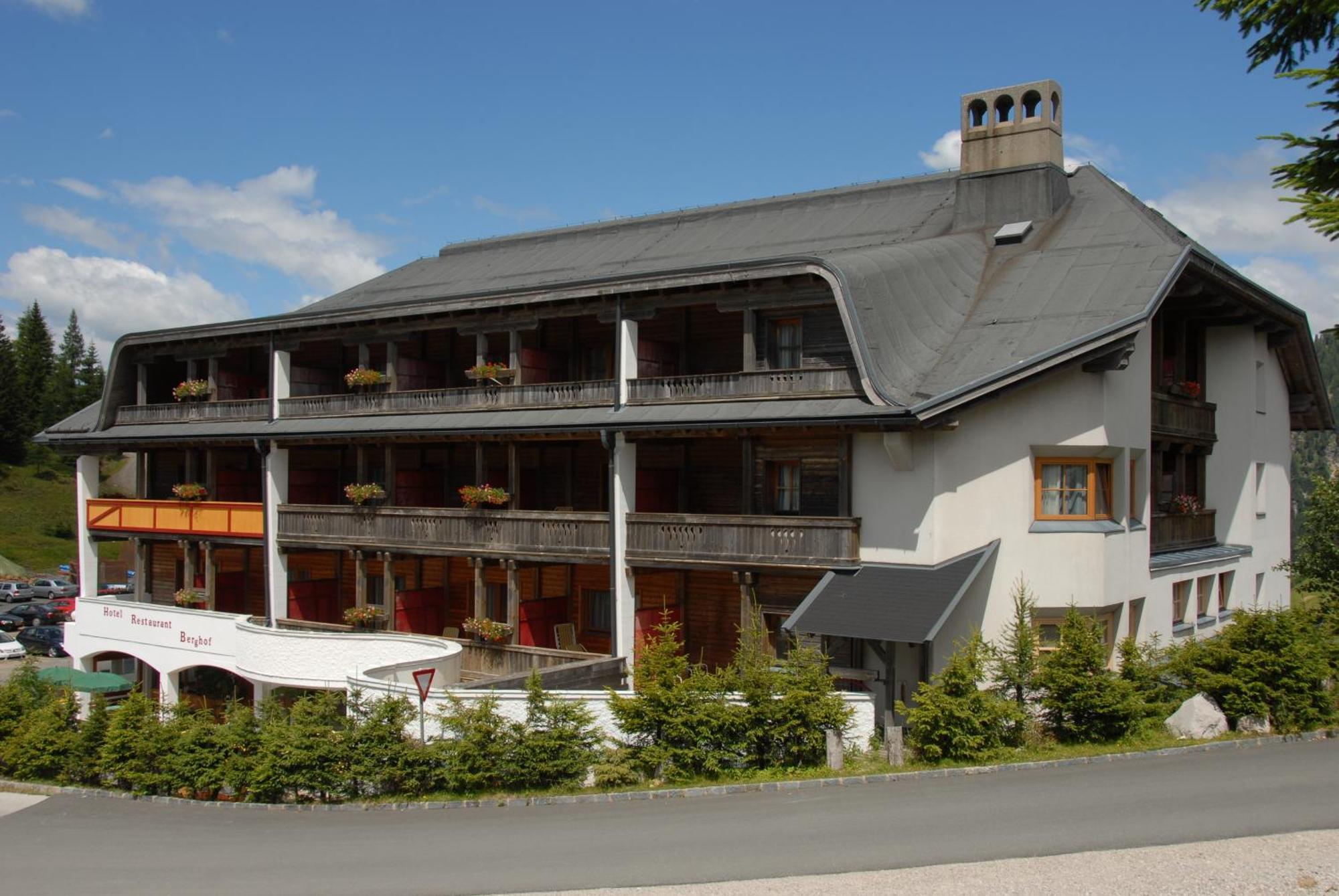 Hotel Berghof Зонненальпе-Насфельд Екстер'єр фото